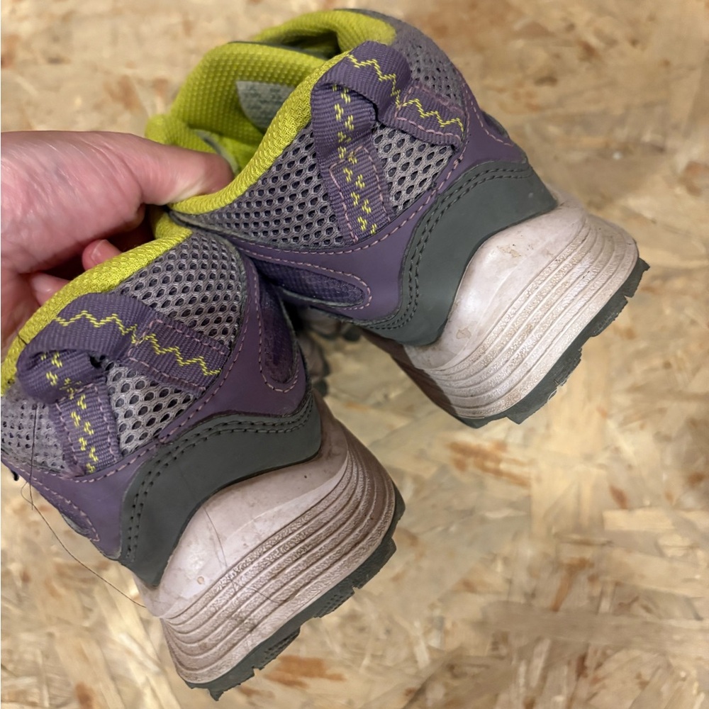 Merrell Girls Waterproof Hiking Boots Trail Shoes Purple Big Kids Size 3.5 - Picture 6 of 11